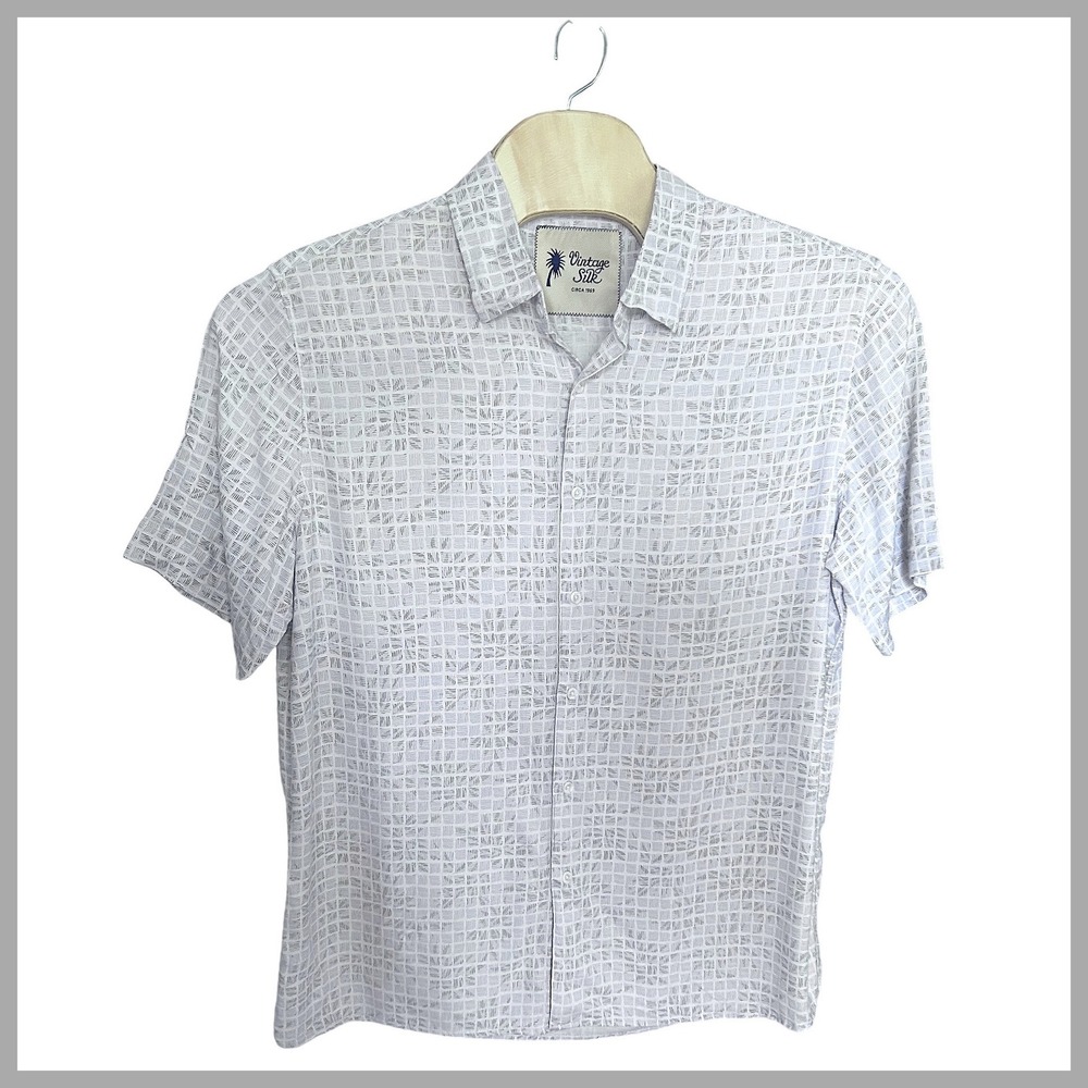 Vintage Silk Circa 1969 Mens Short Sleeve Geometric Grid Button Down Shirt White